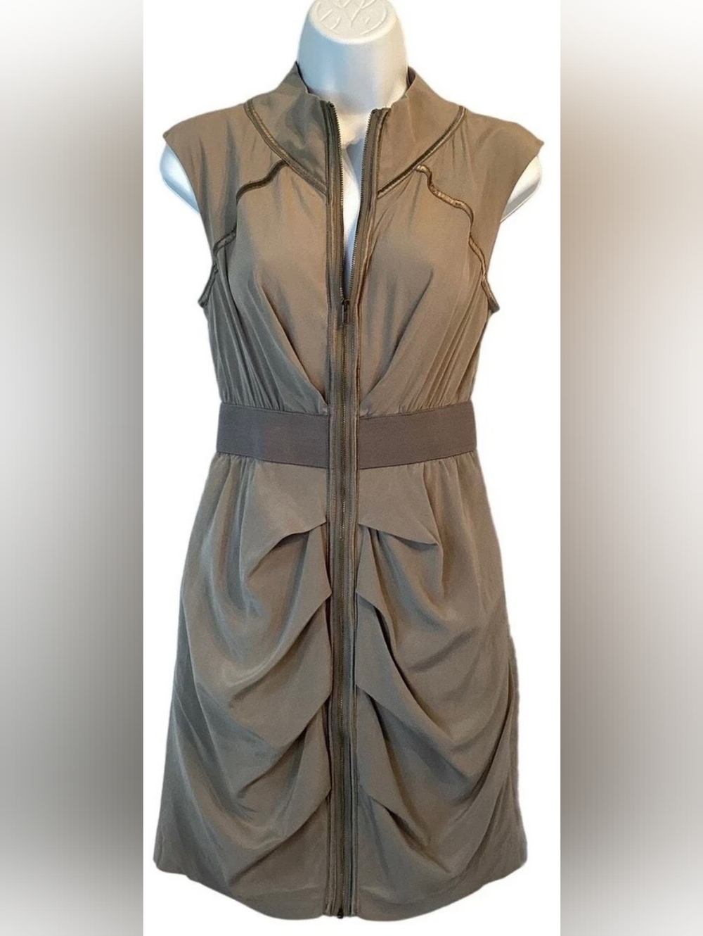 Cute Bebe Beige/Light Brown Mini Dress w/Front Zip & Gathered Skirt, Sz XS! 🍁